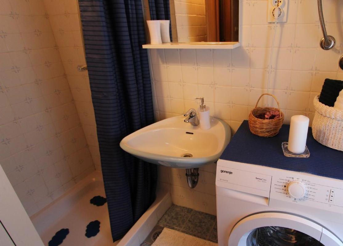 Apartmani Puric Malinska Buitenkant foto