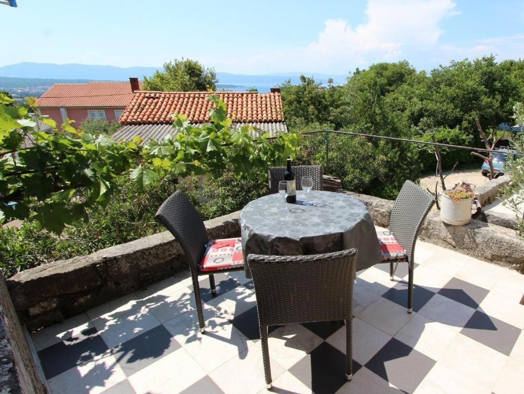 Apartmani Puric Malinska Buitenkant foto