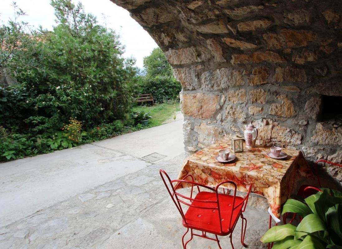 Apartmani Puric Malinska Buitenkant foto